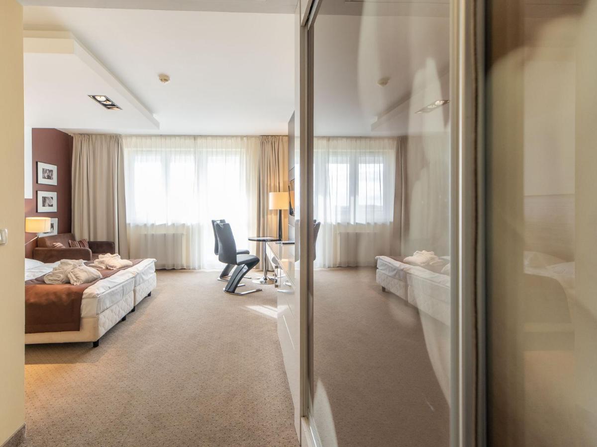 Nereus Diva Appartement Kołobrzeg Buitenkant foto